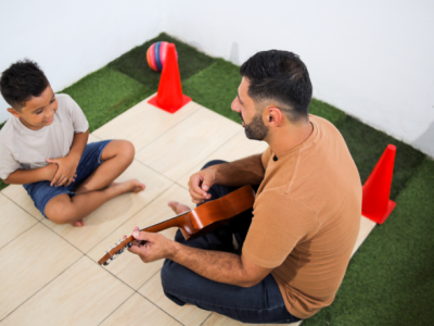 Teciomar Abila mostra como o ensino musical lúdico transforma a aprendizagem no fundamental.