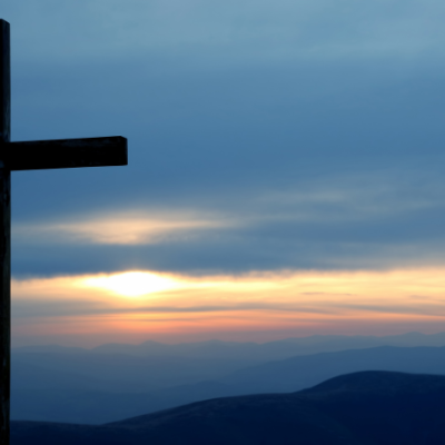 Jose Eduardo De Oliveira e Silva reflete sobre como a fé cristã enfrenta o mistério do mal e da dor na vida humana.