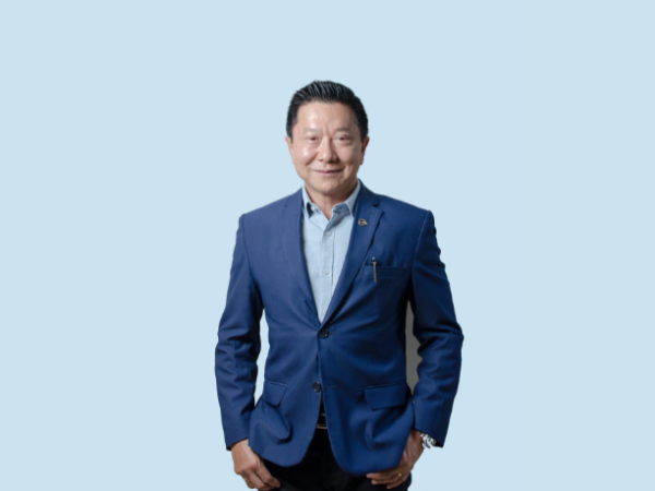 A gluteoplastia é o guia perfeito para quem busca aumento com naturalidade e segurança, comenta Milton Seigi Hayashi.