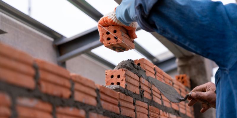 Valderci Malagosini Machado mostra como logística e planejamento reduzem perdas e quebras no canteiro.